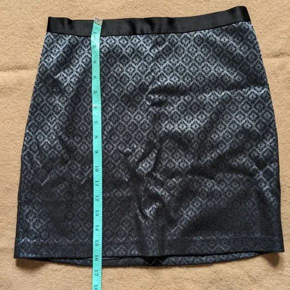 Smart Set mini skirt - Picture 5 of 5